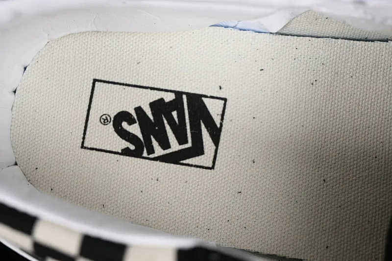 All categories Vans Vans series Vans Mid Vans China Vans Sk8-Mid black and white checkerboard mid-top casual sneakers VN0A391FQXH